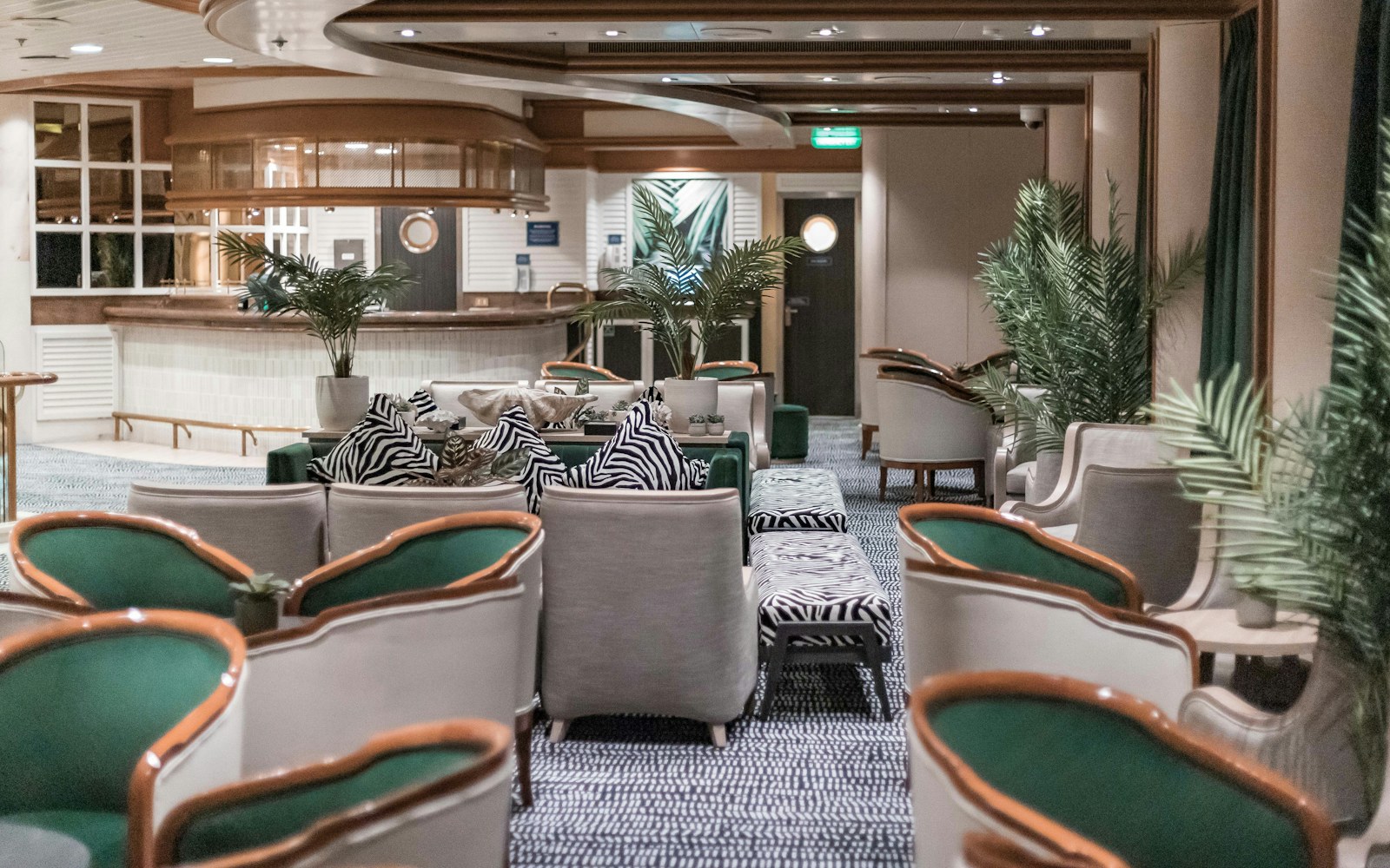 éjszakai kaszino lounge és privát szalon – egyedi stock fotó 5